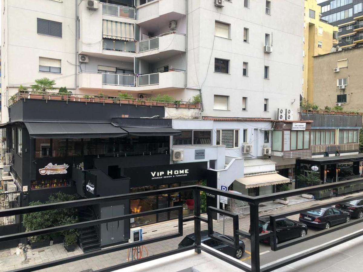 Blloku Area Modern App - The Nest Apartment Tirana Exterior photo