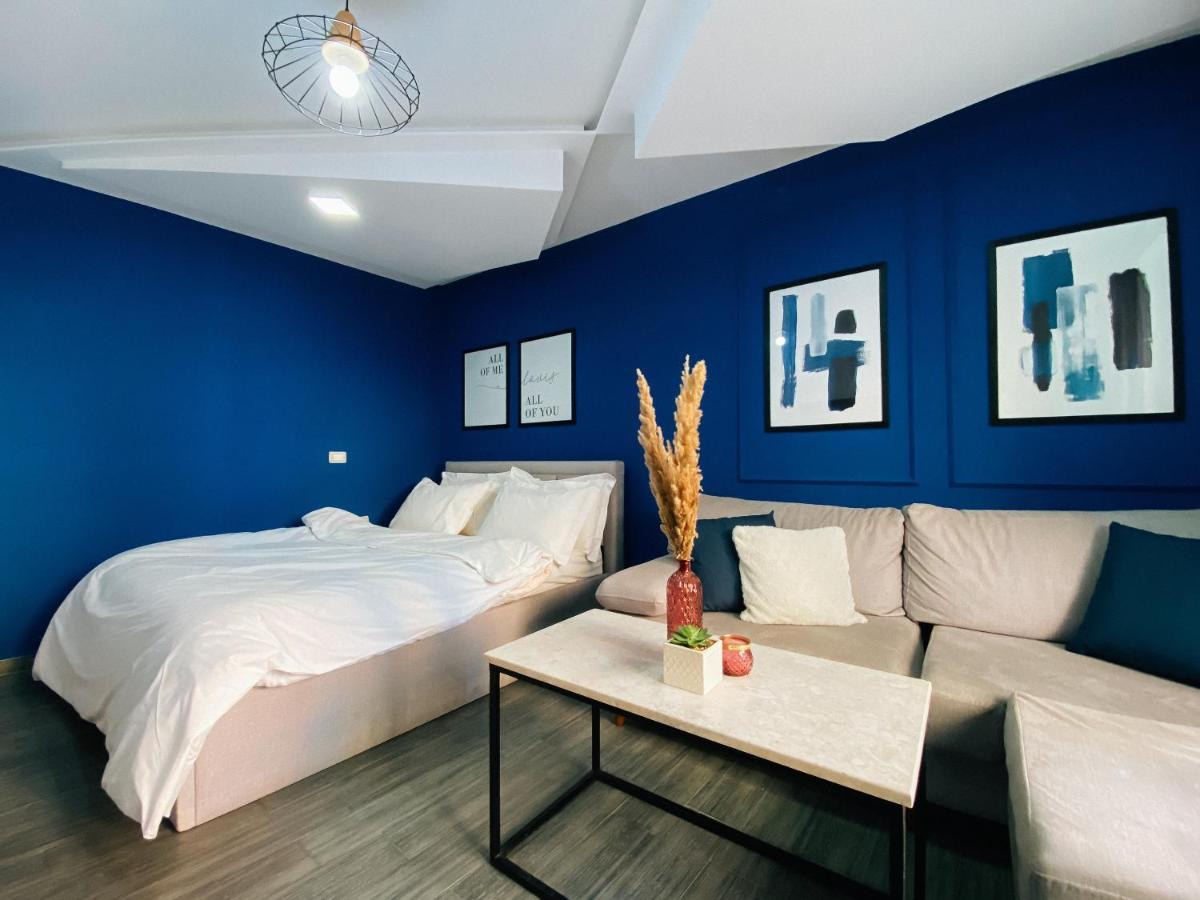Blloku Area Modern App - The Nest Apartment Tirana Exterior photo